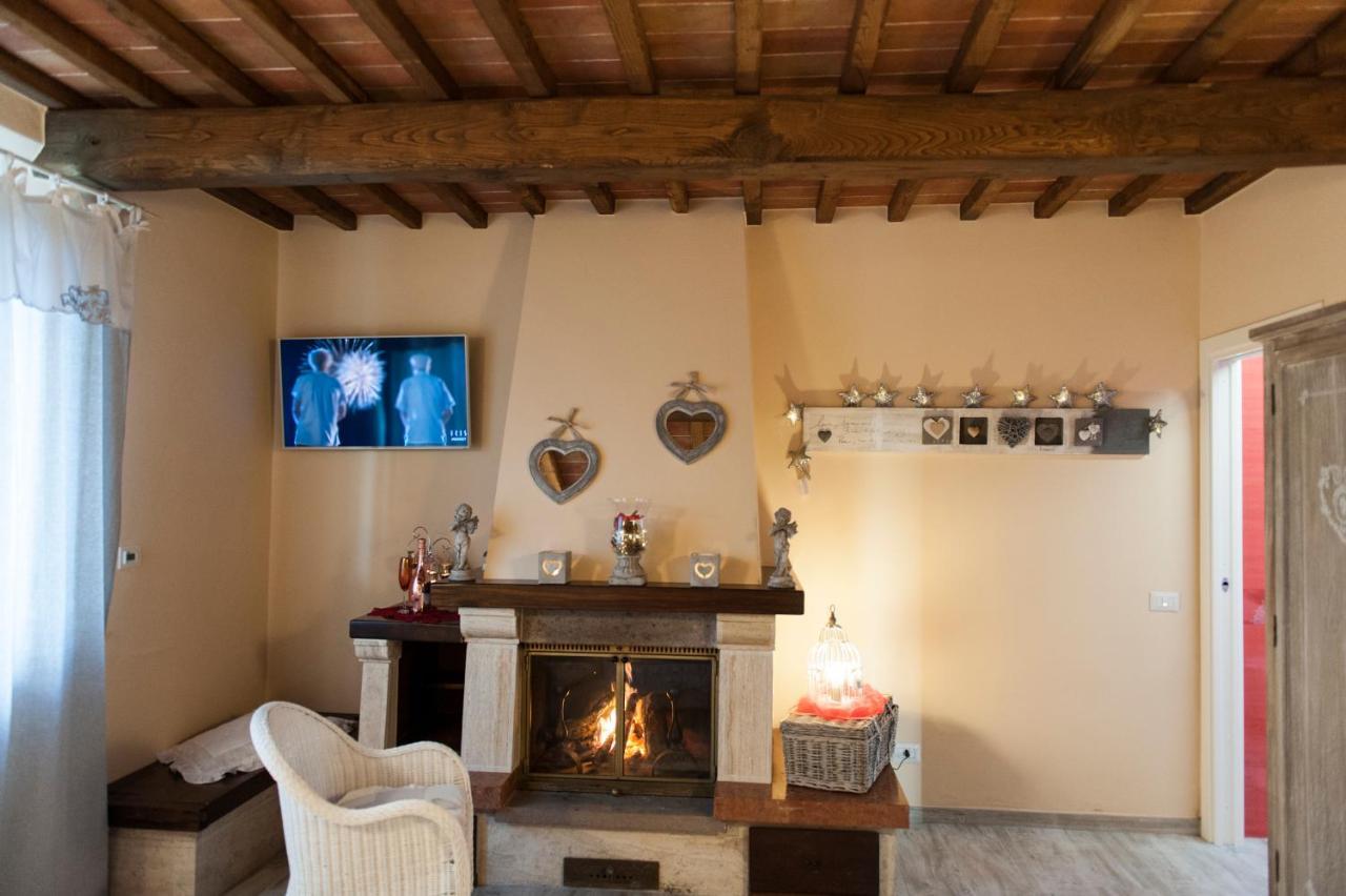 Agriturismo Belagaggio Montefollonico Exterior foto